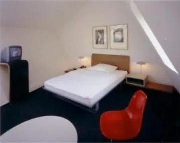Chelsea Otel