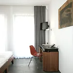 Otel Chelsea 3*